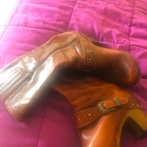 Leather boots
